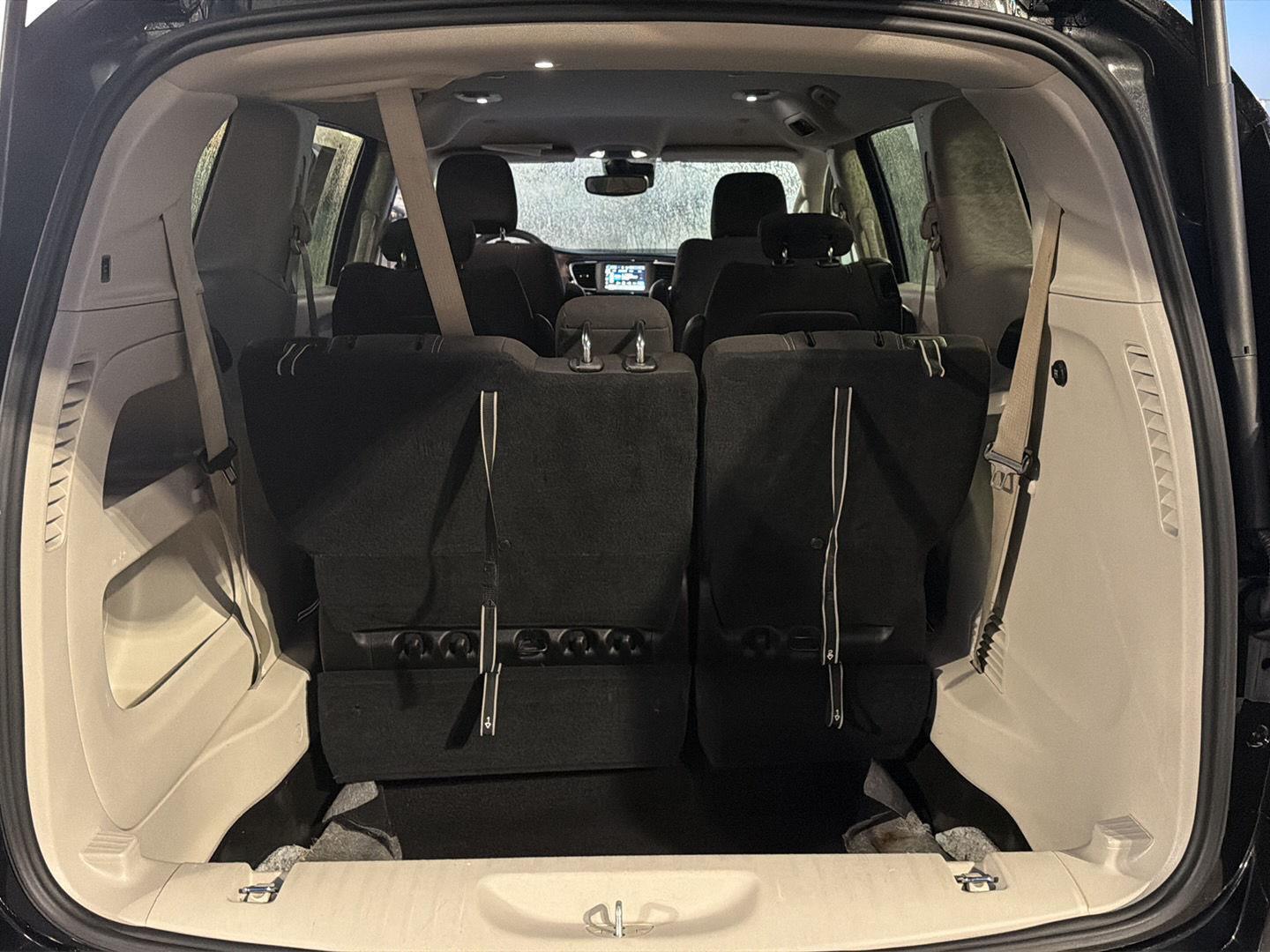 Used 2023 Chrysler Voyager Van