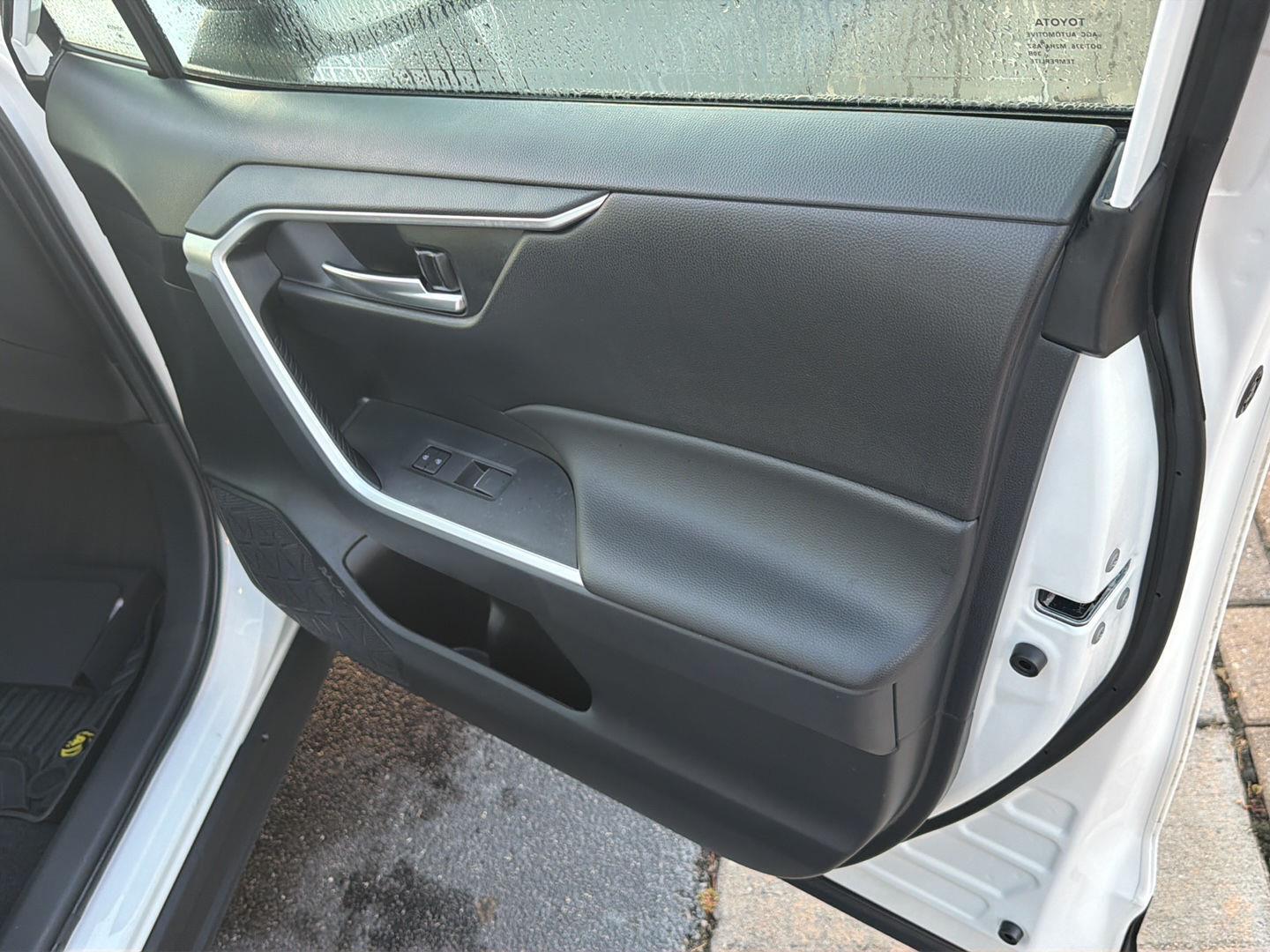 Used 2024 Toyota RAV4 SUV