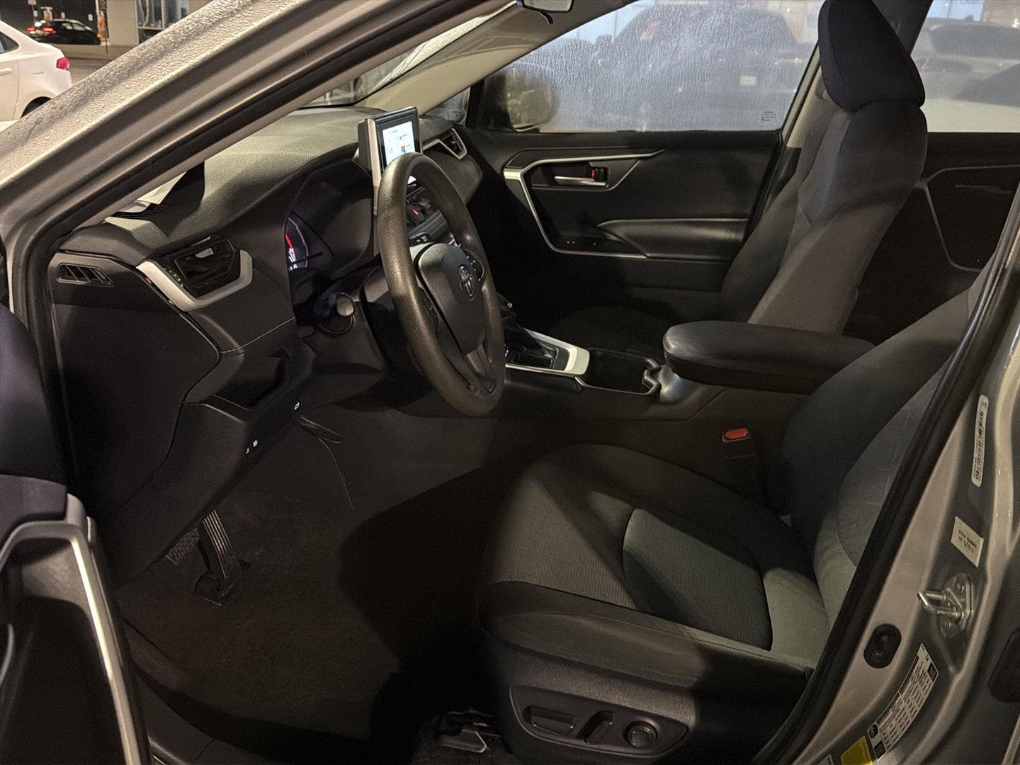 Used 2024 Toyota RAV4 SUV