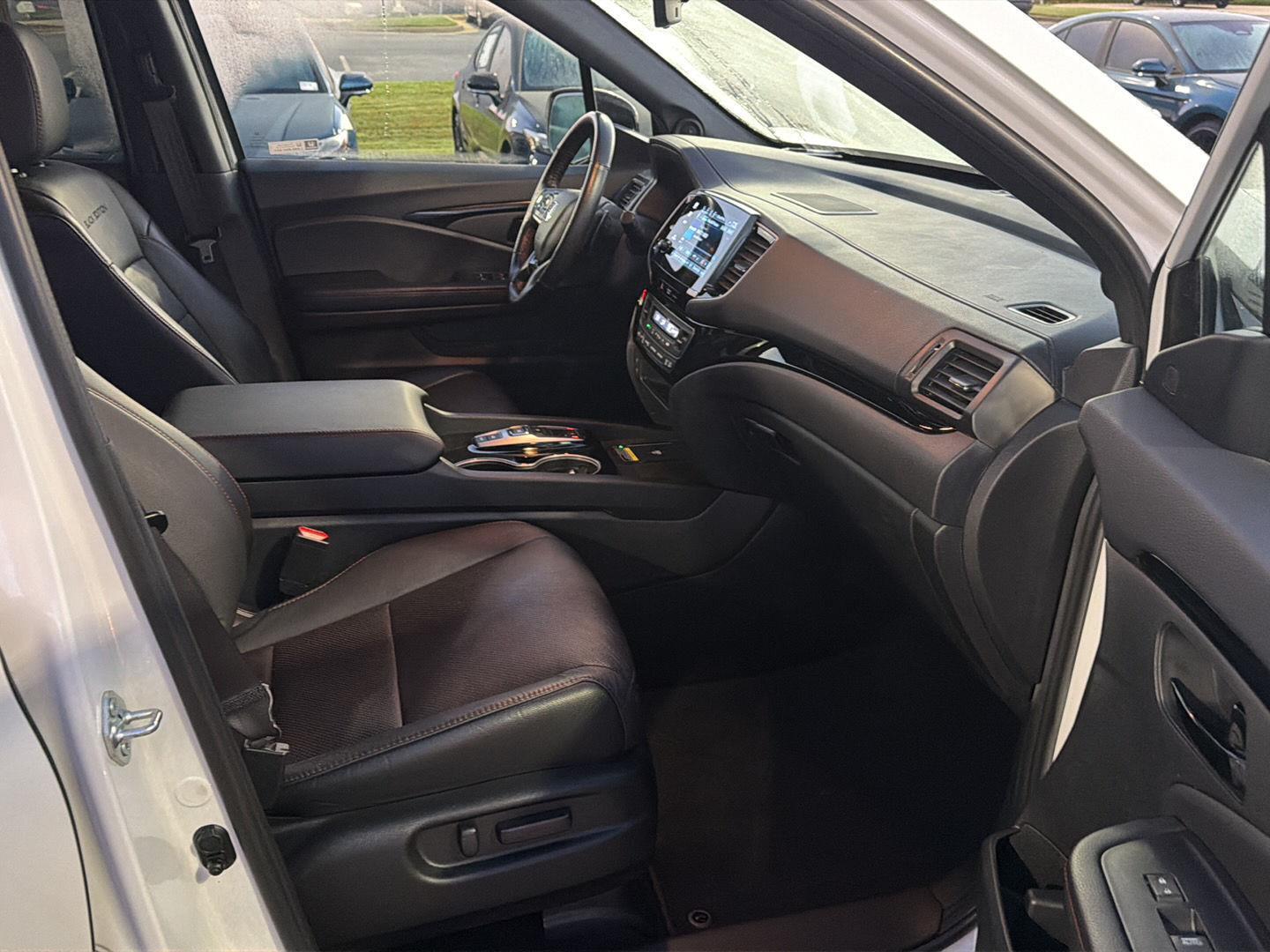 Used 2024 Honda Passport SUV