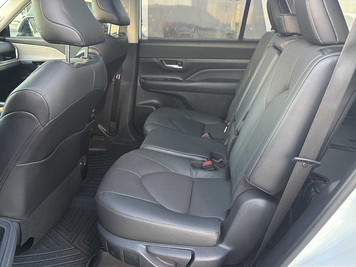 Used 2024 Toyota Grand Highlander SUV