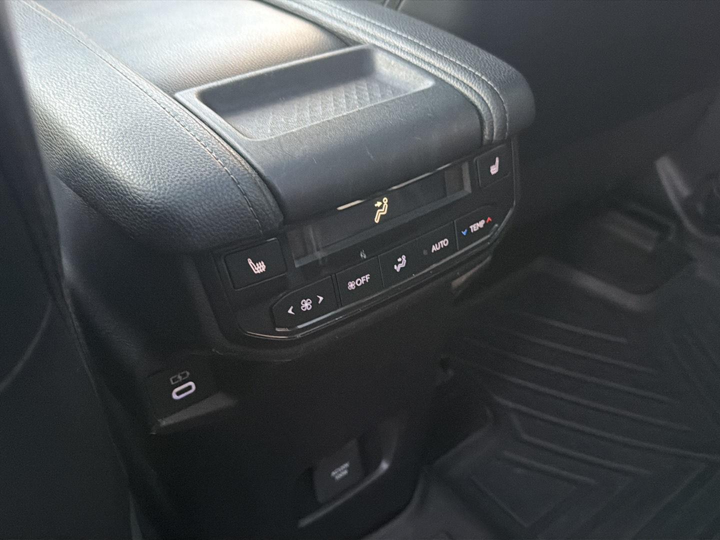 Used 2024 Toyota Grand Highlander SUV