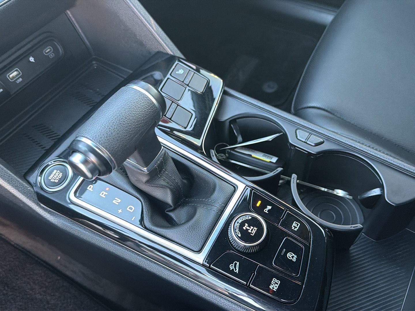 Used 2024 Kia Sportage SUV