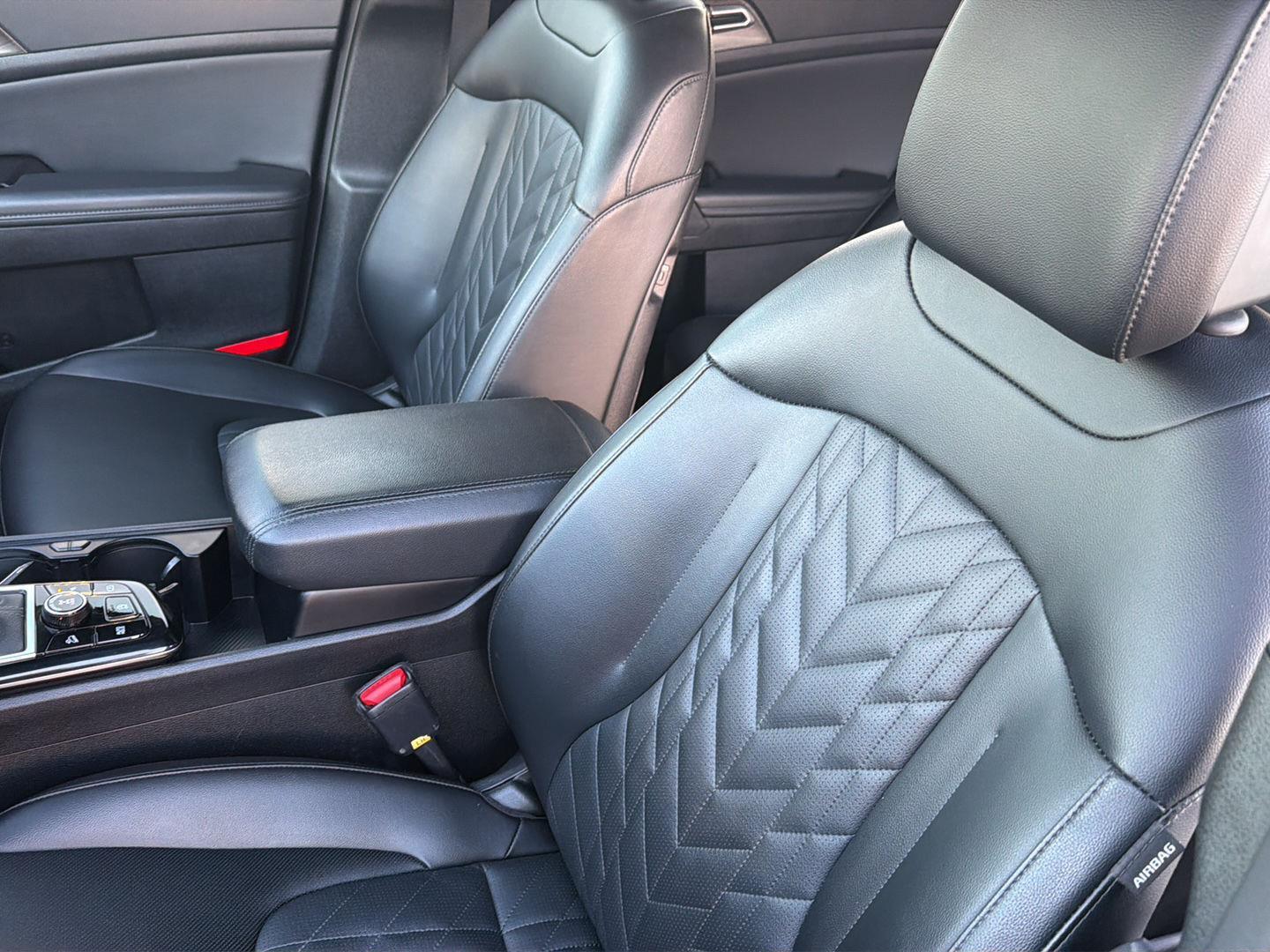 Used 2024 Kia Sportage SUV