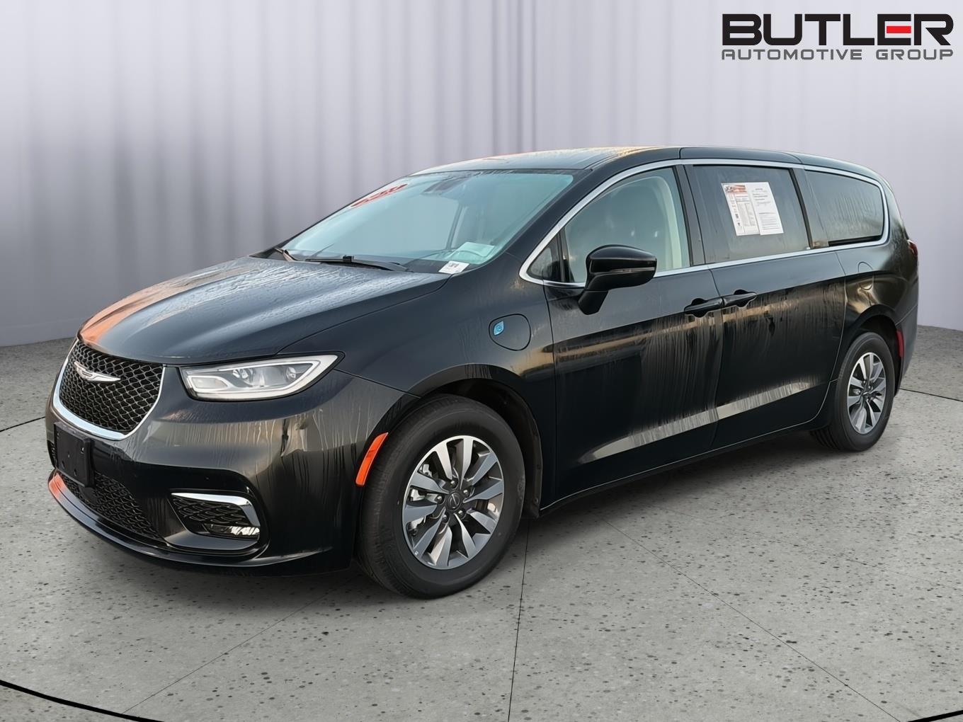 2023 Chrysler Pacifica Hybrid