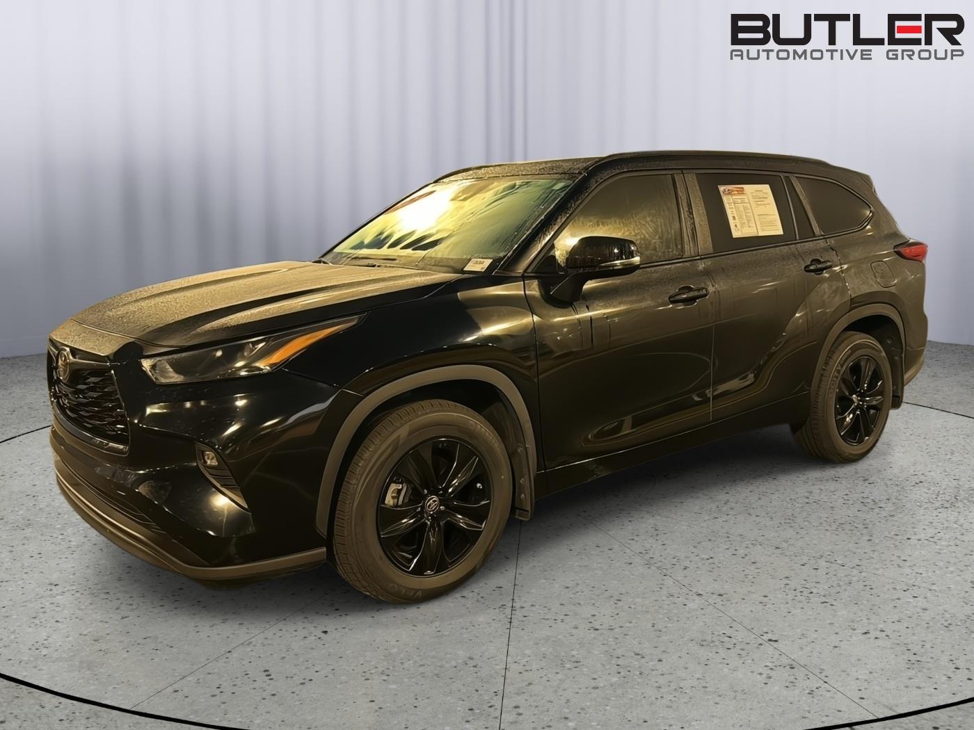 Midnight Black Metallic 2024 Toyota Highlander SUV / Crossover All-Wheel Drive Automatic