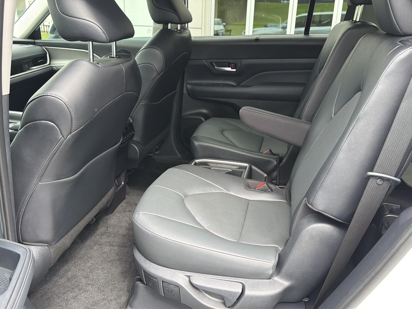 Used 2025 Toyota Grand Highlander SUV