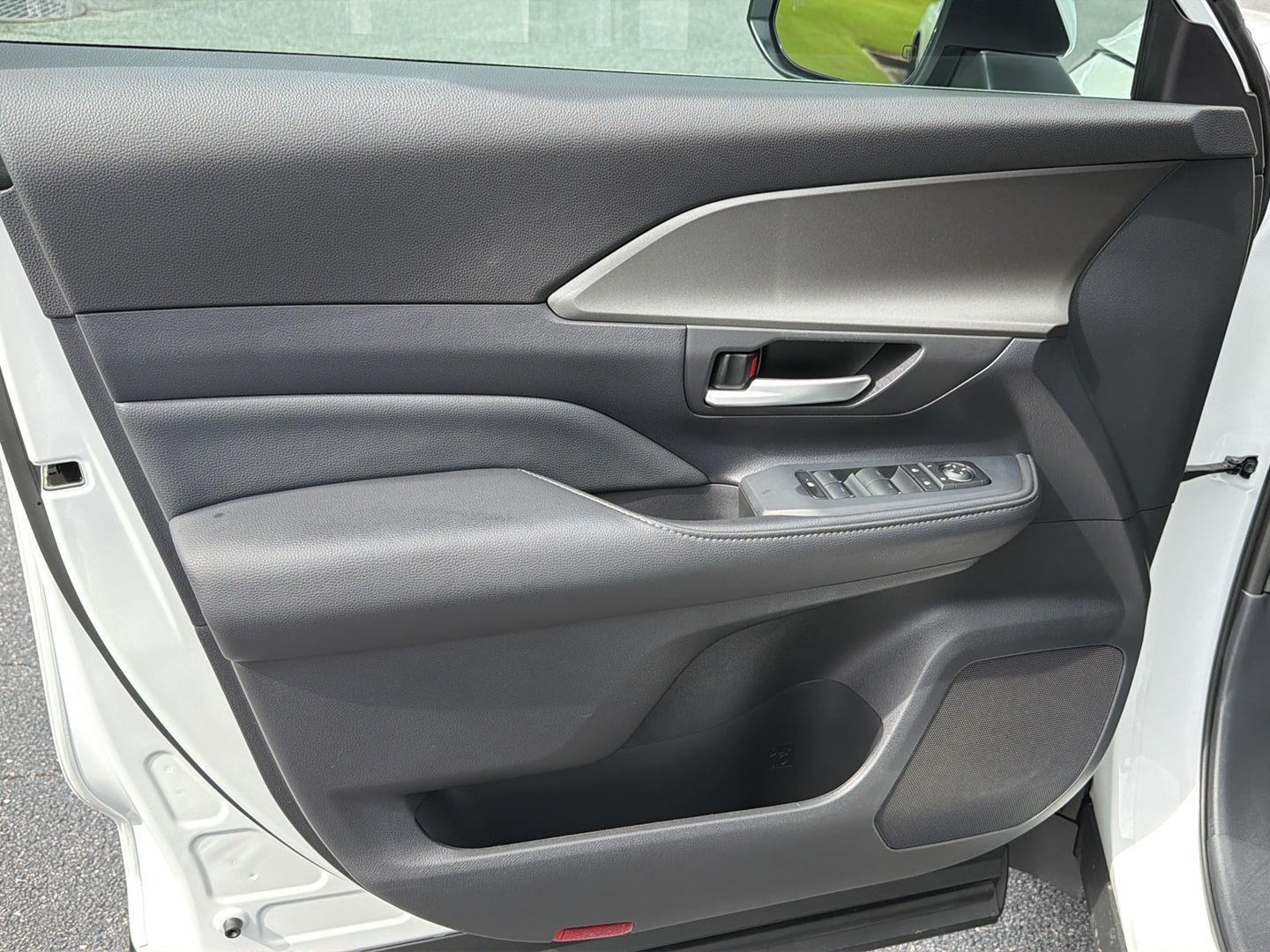 Used 2025 Toyota Grand Highlander SUV
