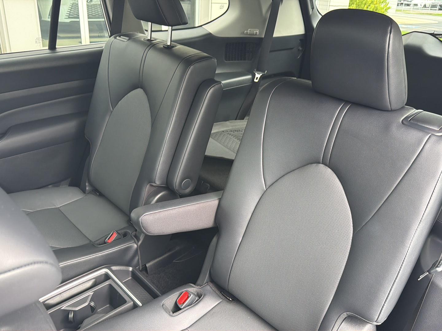 Used 2025 Toyota Grand Highlander SUV