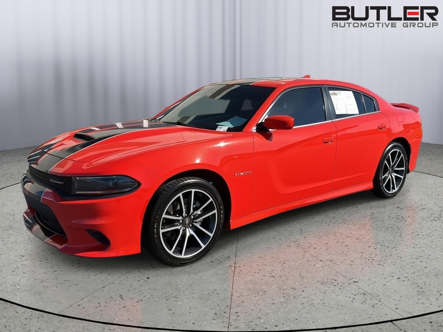 Go Mango 2022 Dodge Charger Sedan Rear-Wheel Drive 8-Speed Automatic