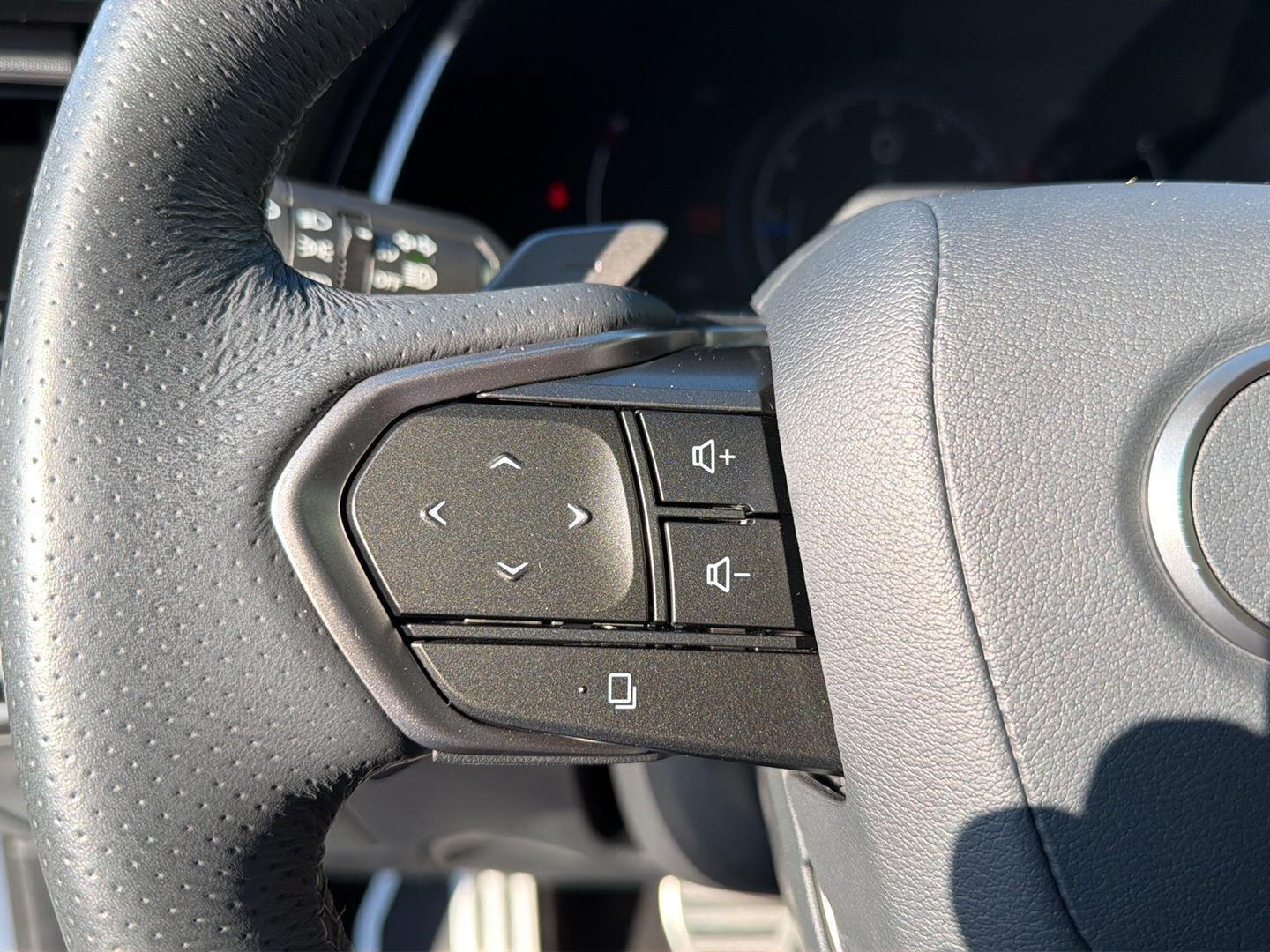 Used 2023 Lexus RX SUV