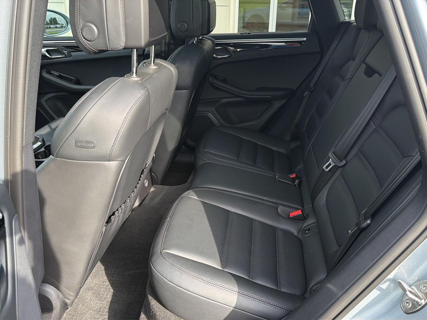 Used 2023 Porsche Macan SUV