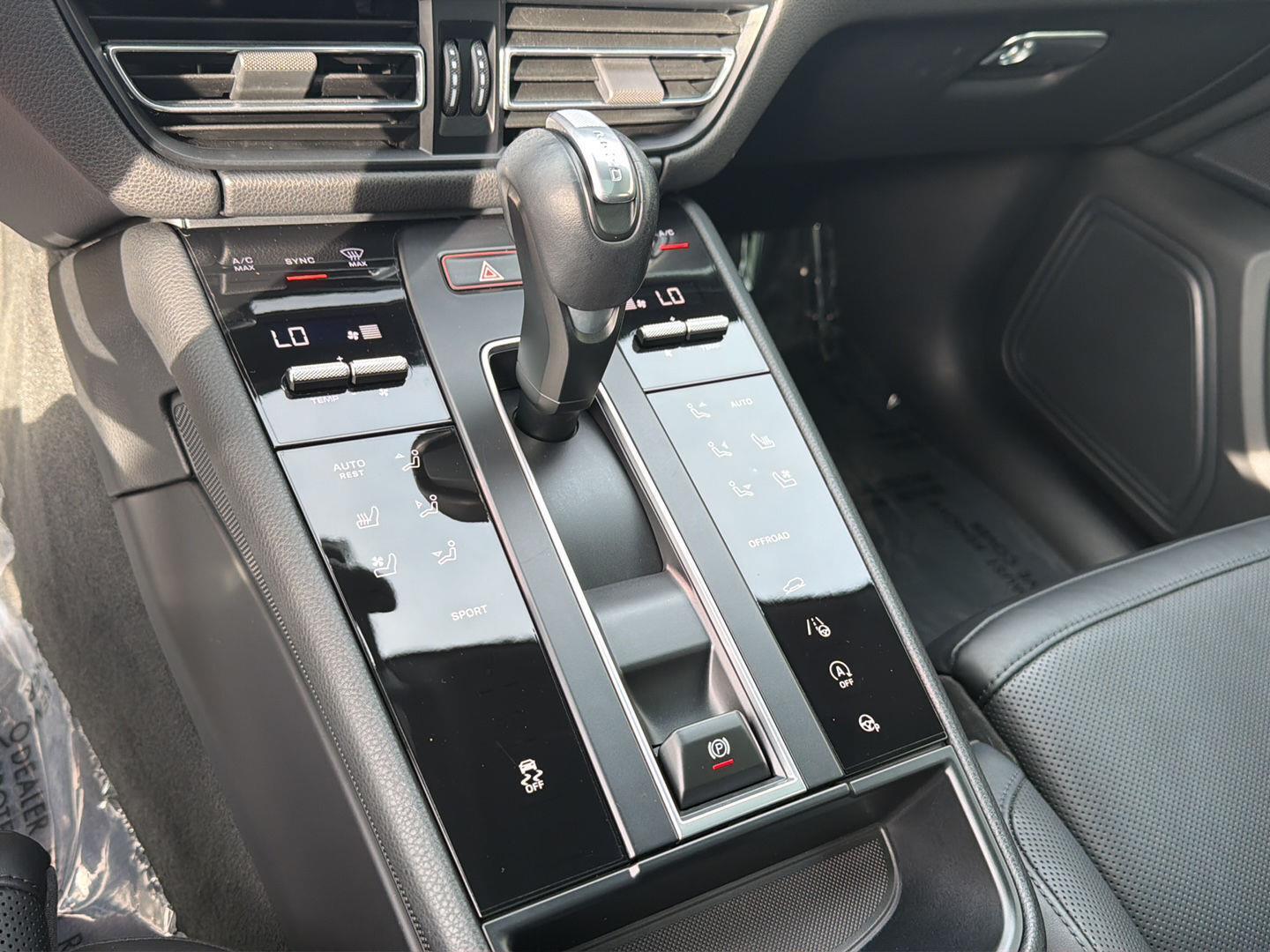 Used 2023 Porsche Macan SUV