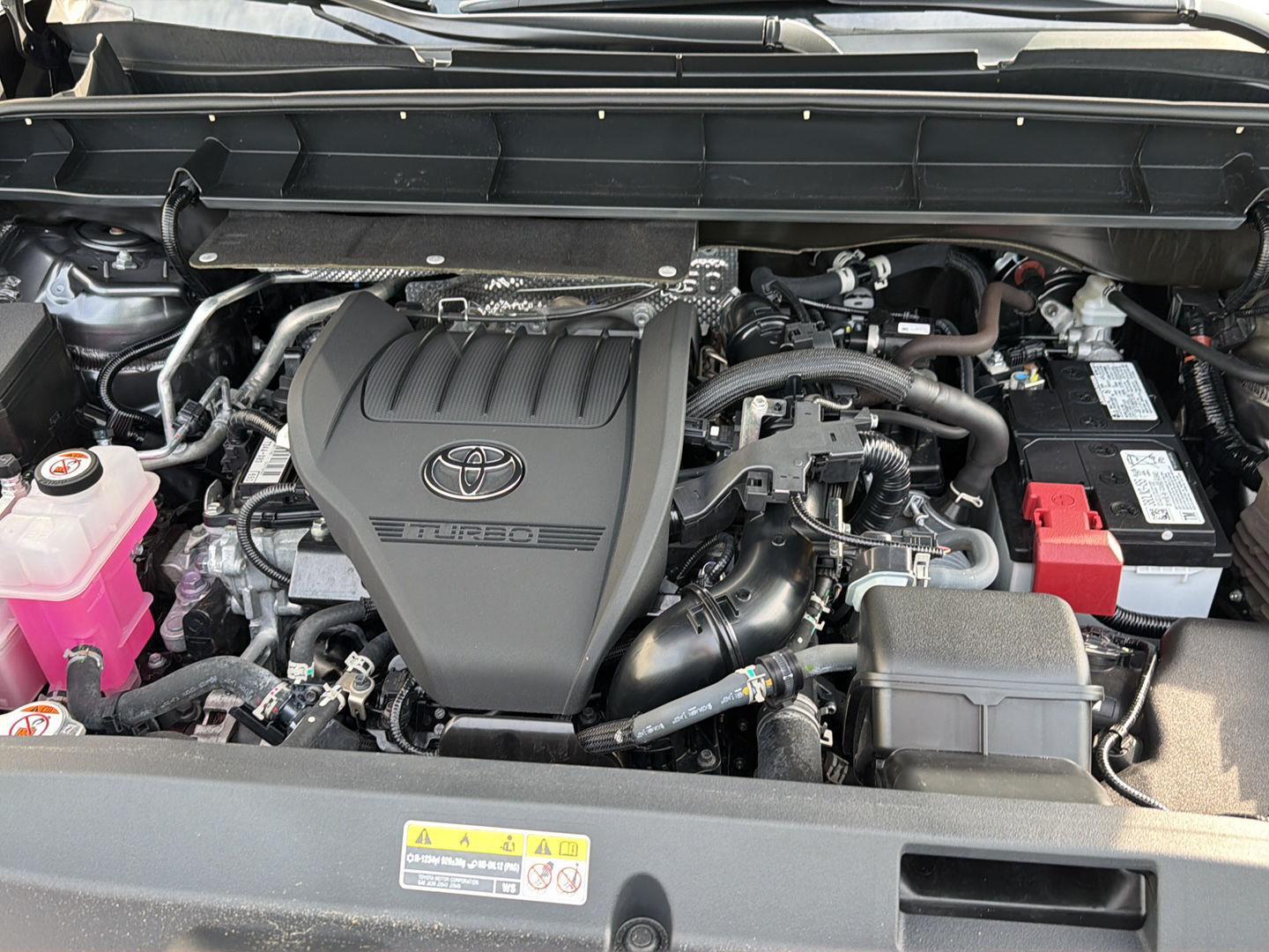 Used 2024 Toyota Highlander SUV