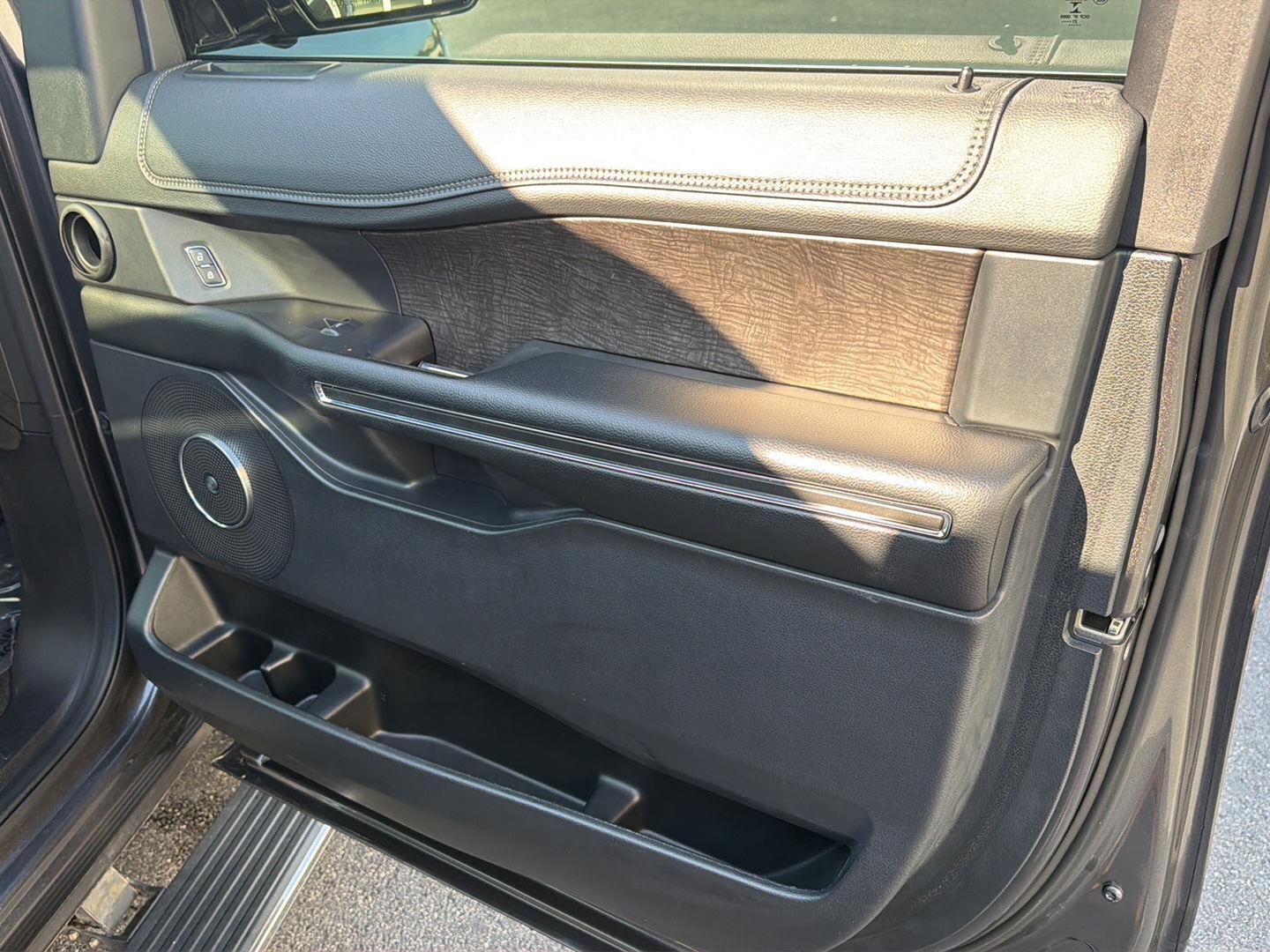 Used 2021 Ford Expedition SUV