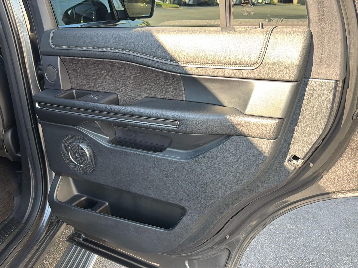 Used 2021 Ford Expedition SUV