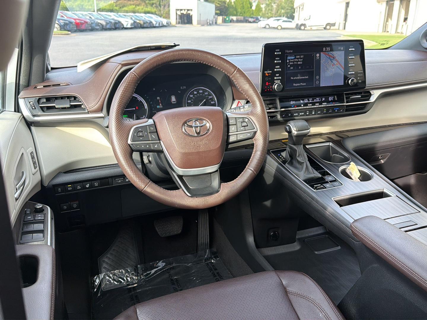 Used 2023 Toyota Sienna Van