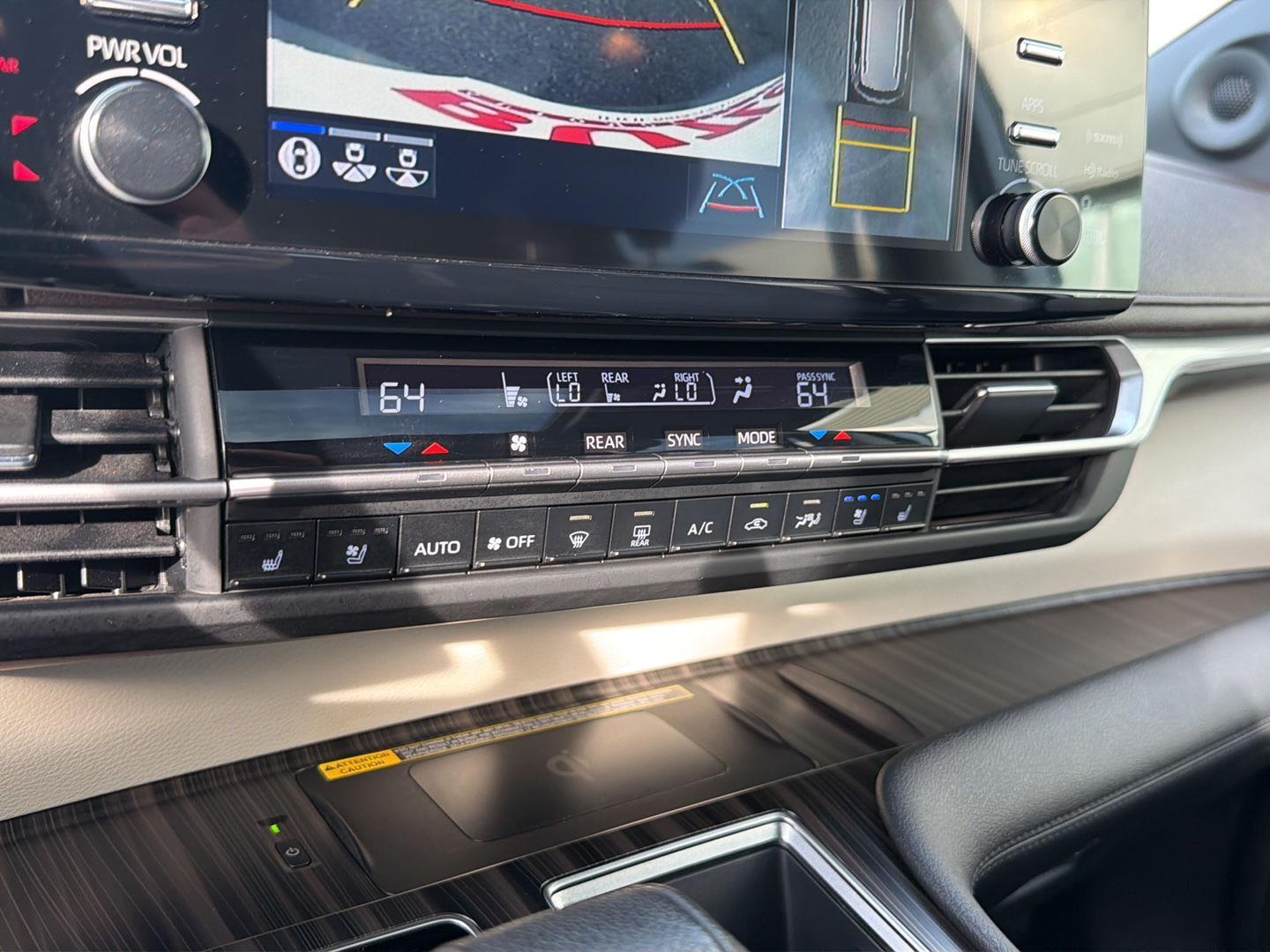 Used 2023 Toyota Sienna Van