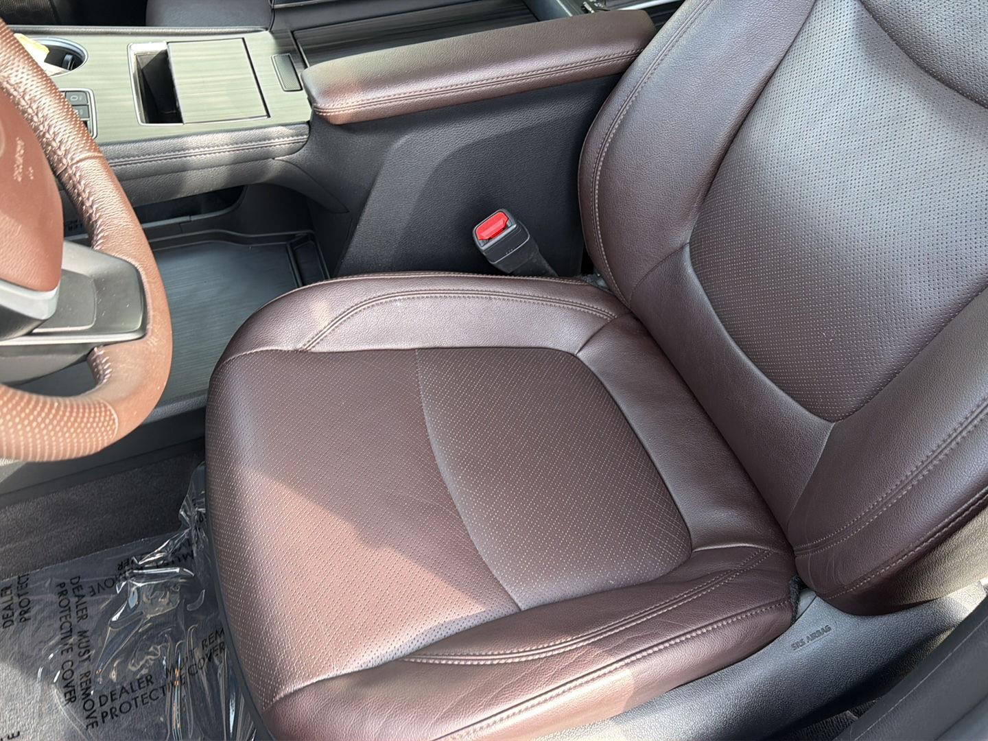 Used 2023 Toyota Sienna Van