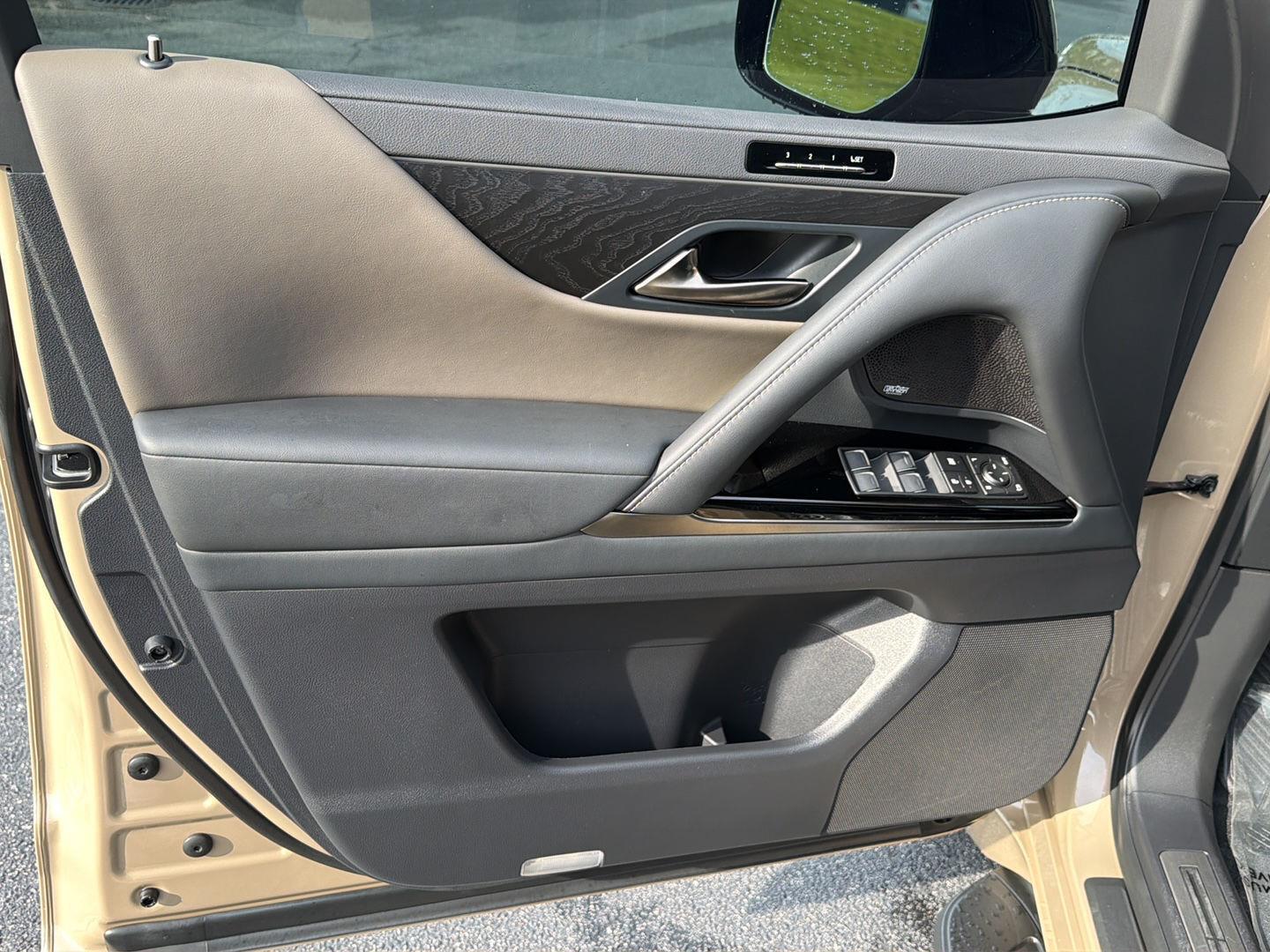 Used 2025 Lexus LX SUV