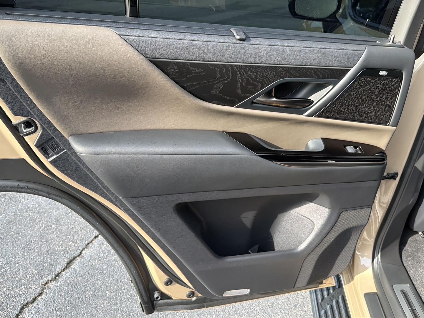 Used 2025 Lexus LX SUV