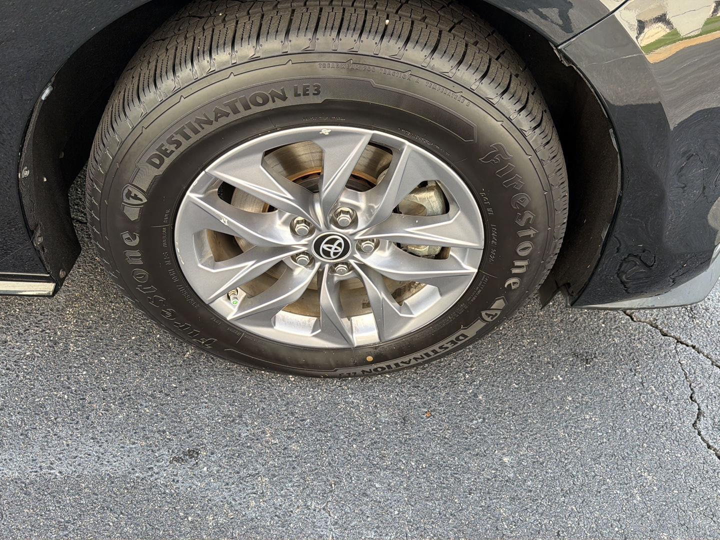 Used 2023 Toyota Sienna Van
