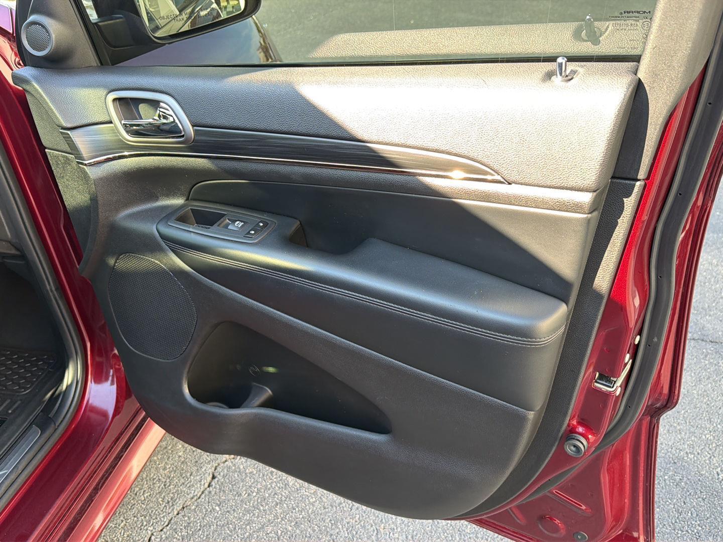Used 2020 Jeep Grand Cherokee SUV