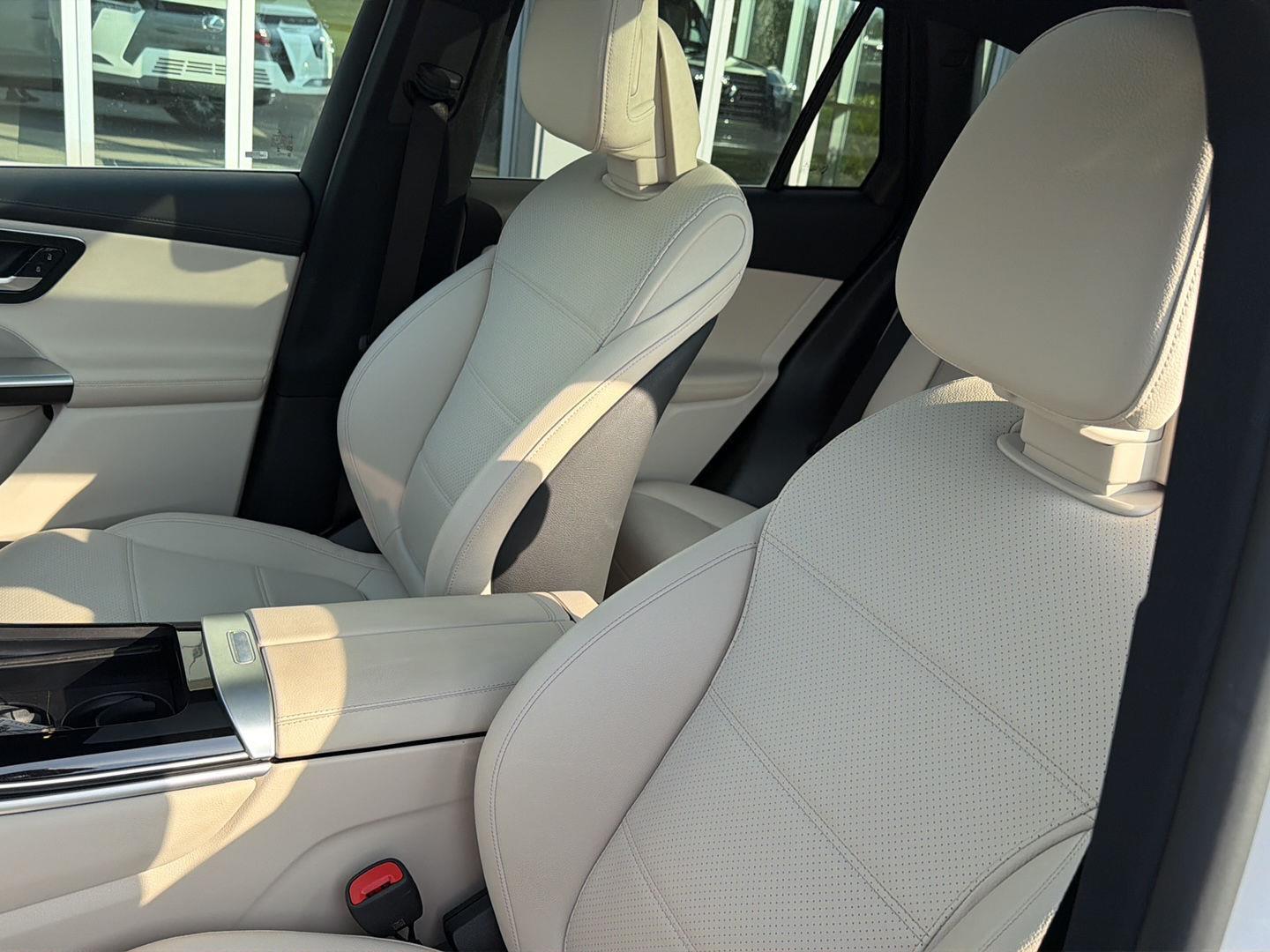 Used 2024 Mercedes-benz GLC SUV