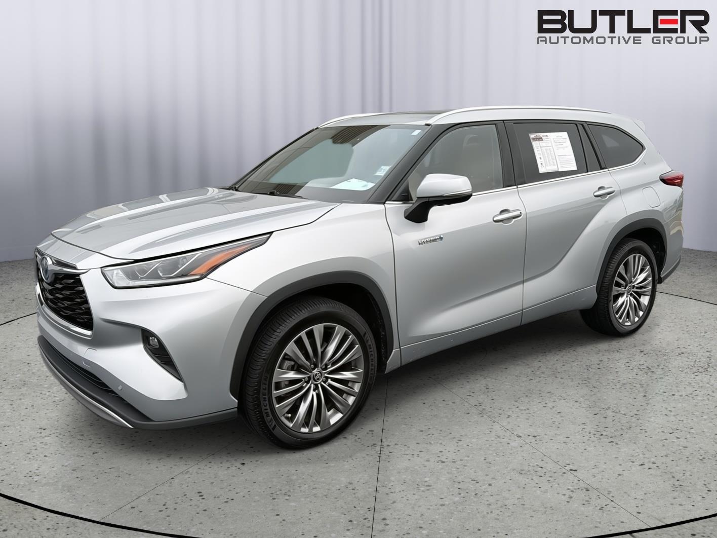 Used 2020 Toyota Highlander Hybrid SUV