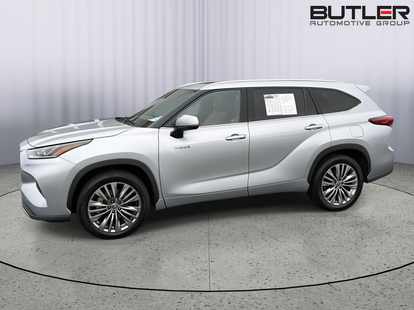 Used 2020 Toyota Highlander Hybrid SUV