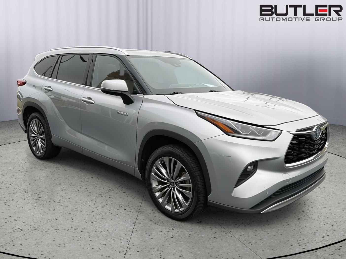 Used 2020 Toyota Highlander Hybrid SUV