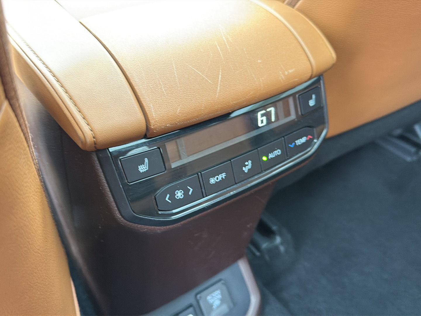 Used 2020 Toyota Highlander Hybrid SUV