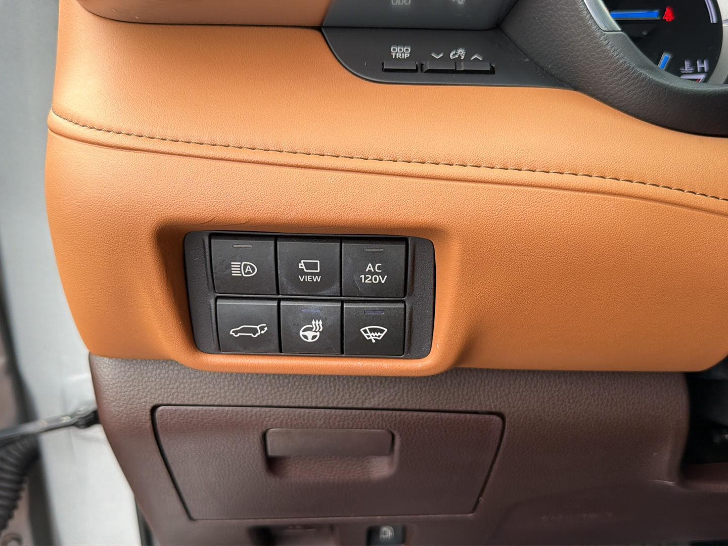 Used 2020 Toyota Highlander Hybrid SUV