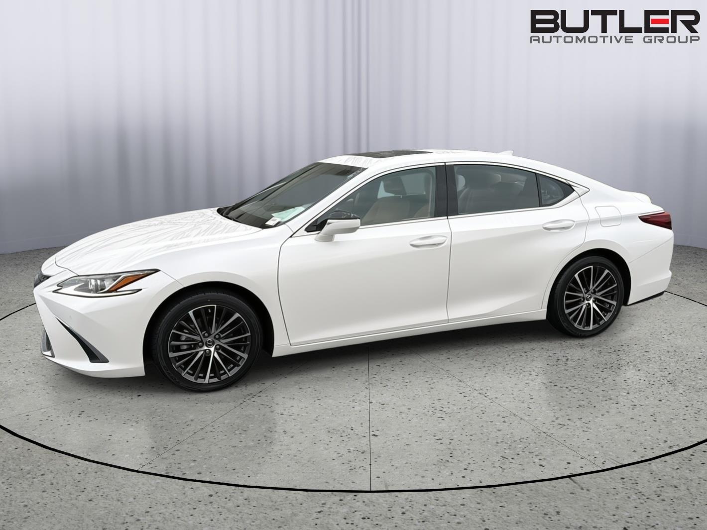Used 2023 Lexus ES Sedan