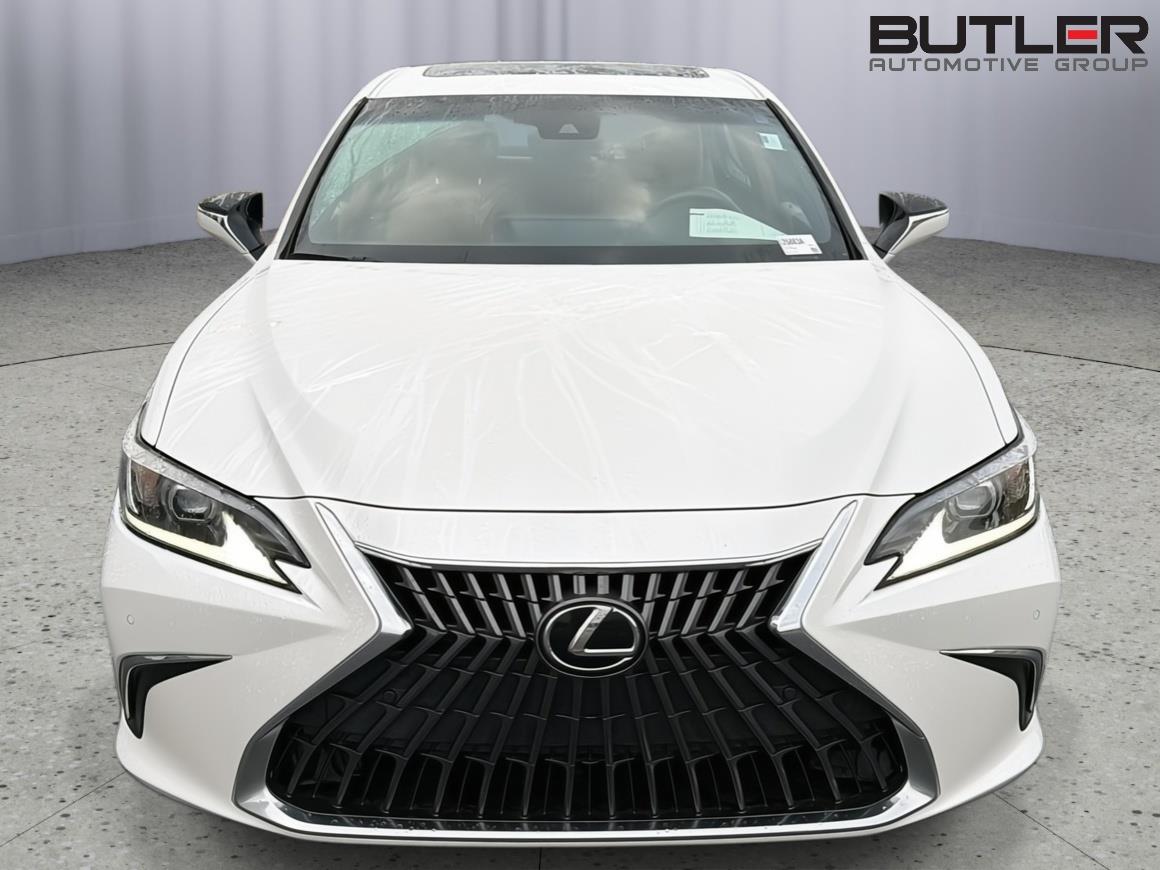 Used 2023 Lexus ES Sedan