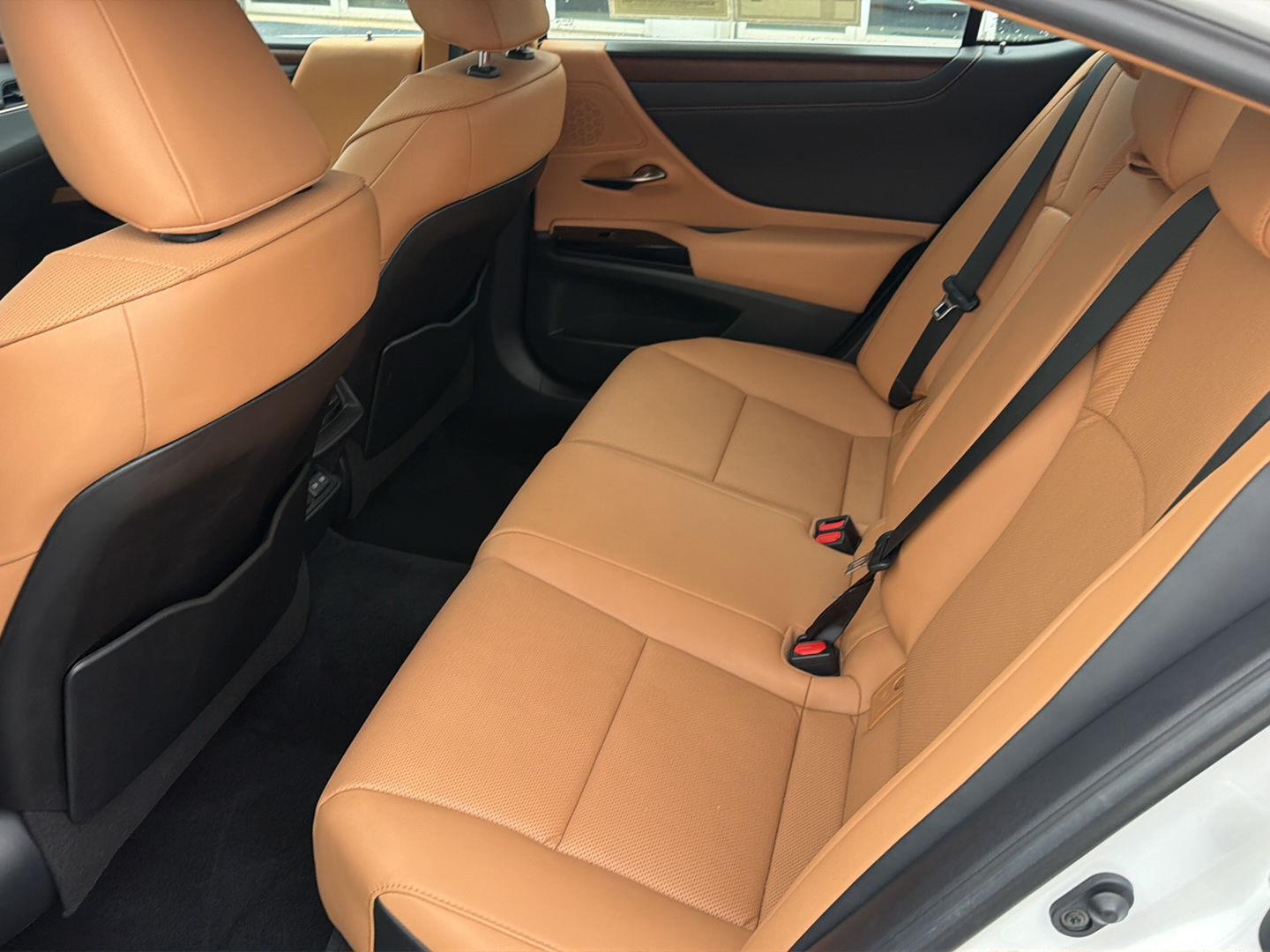 Used 2023 Lexus ES Sedan