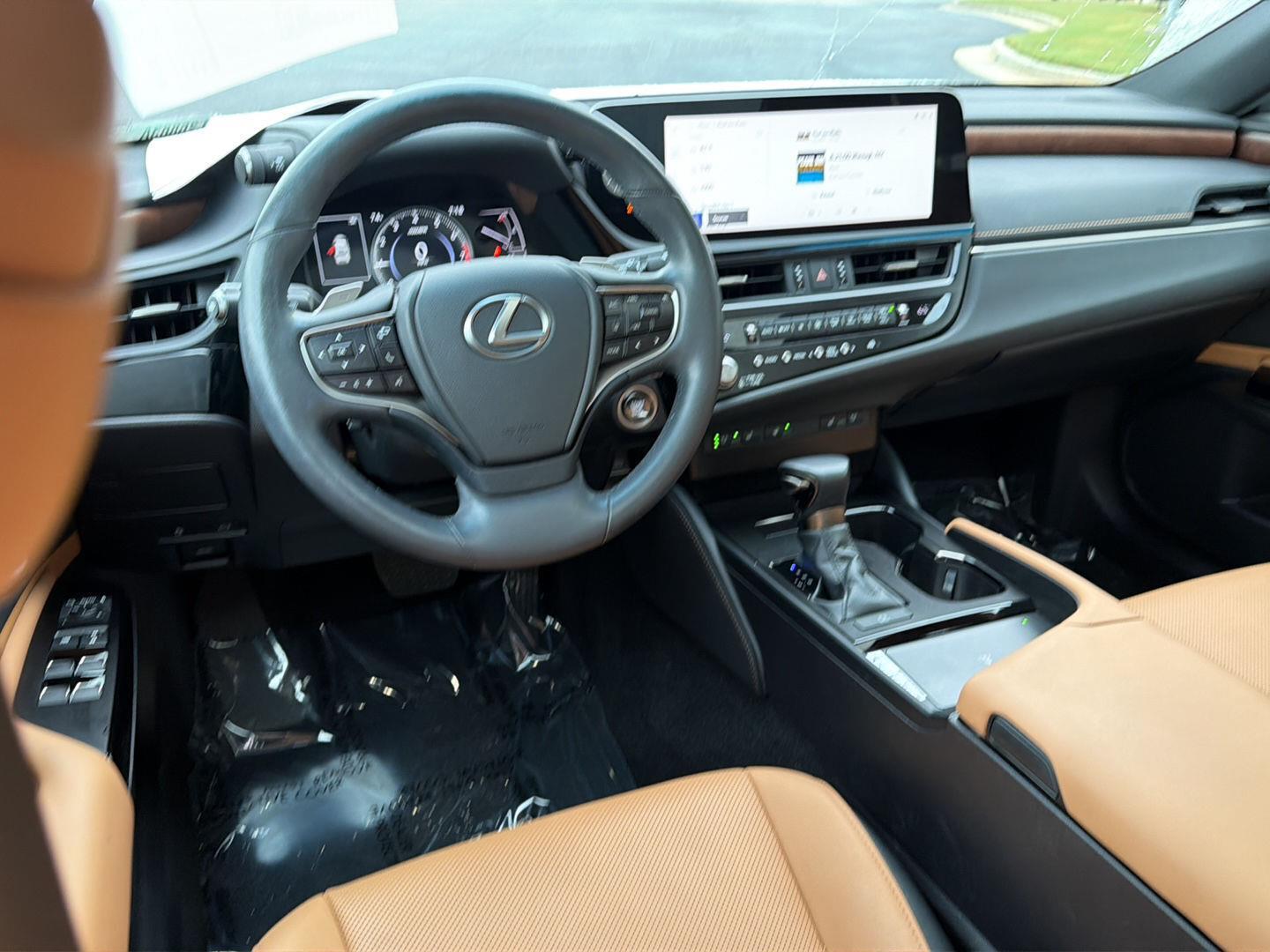 Used 2023 Lexus ES Sedan