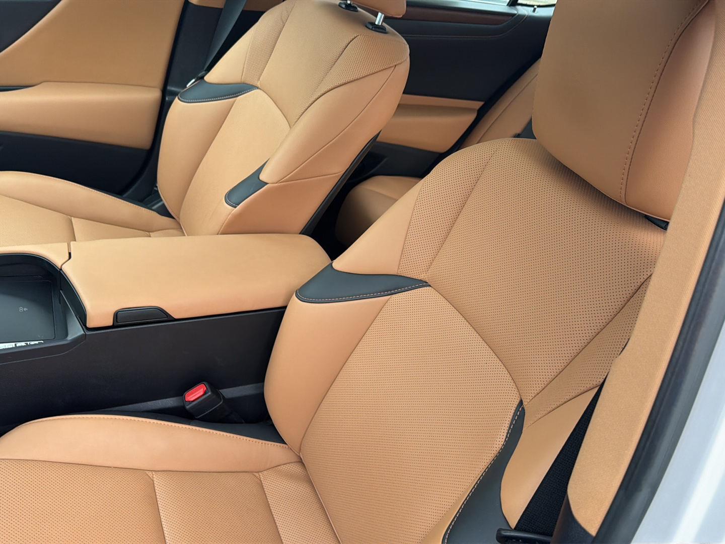 Used 2023 Lexus ES Sedan