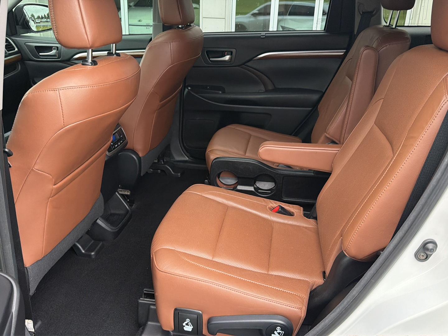Used 2018 Toyota Highlander SUV