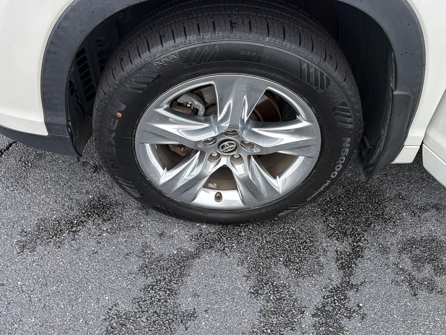 Used 2018 Toyota Highlander SUV