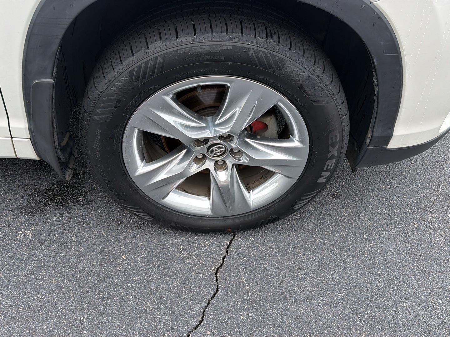 Used 2018 Toyota Highlander SUV
