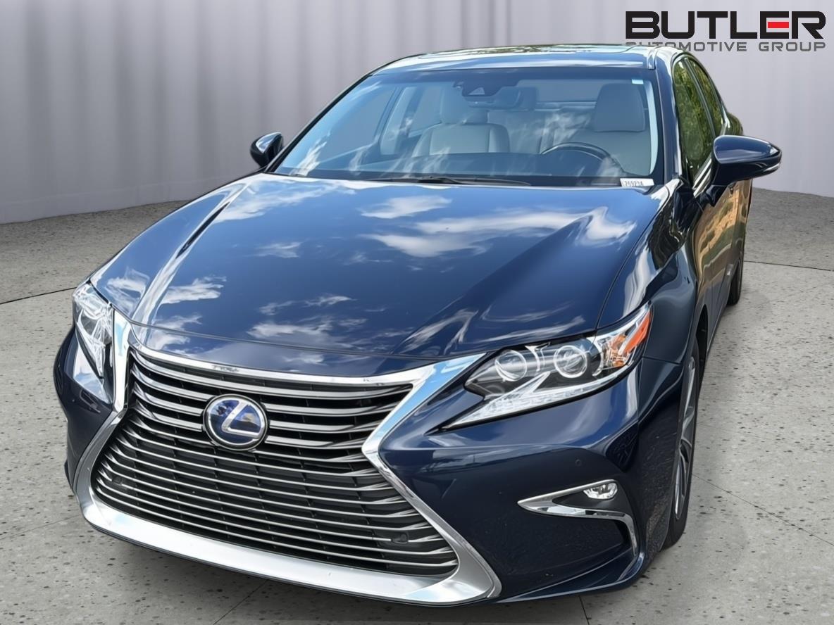 Used 2017 Lexus ES Sedan