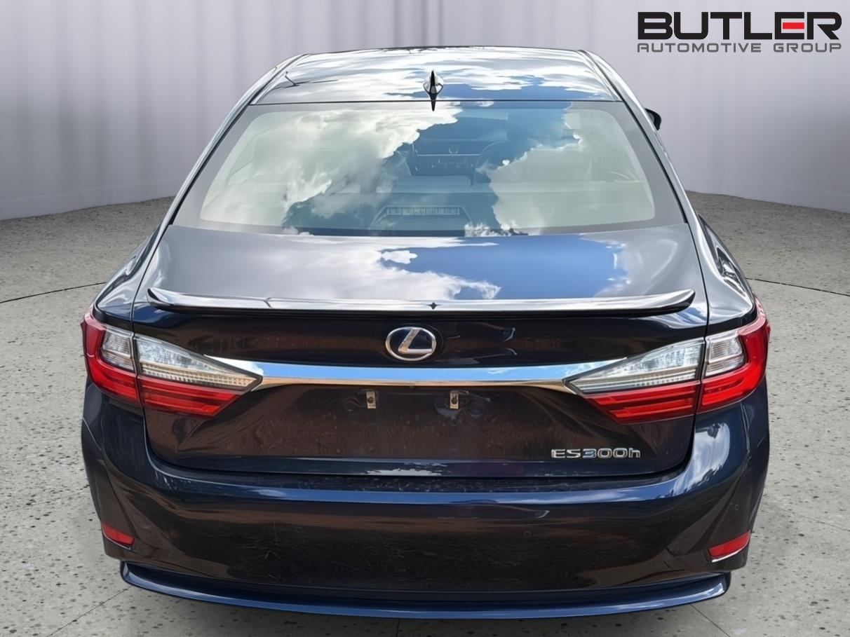 Used 2017 Lexus ES Sedan