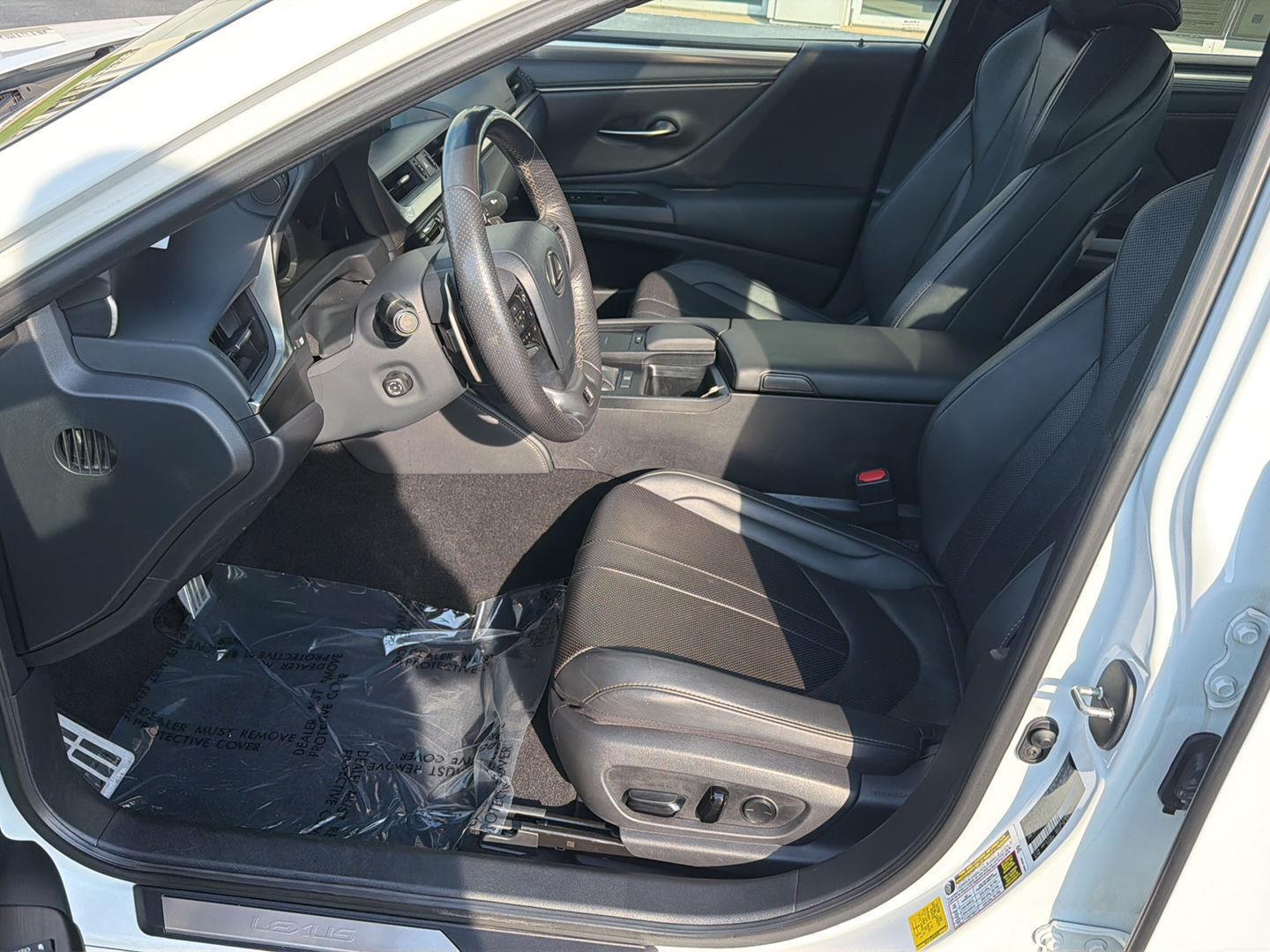 Used 2021 Lexus ES Sedan