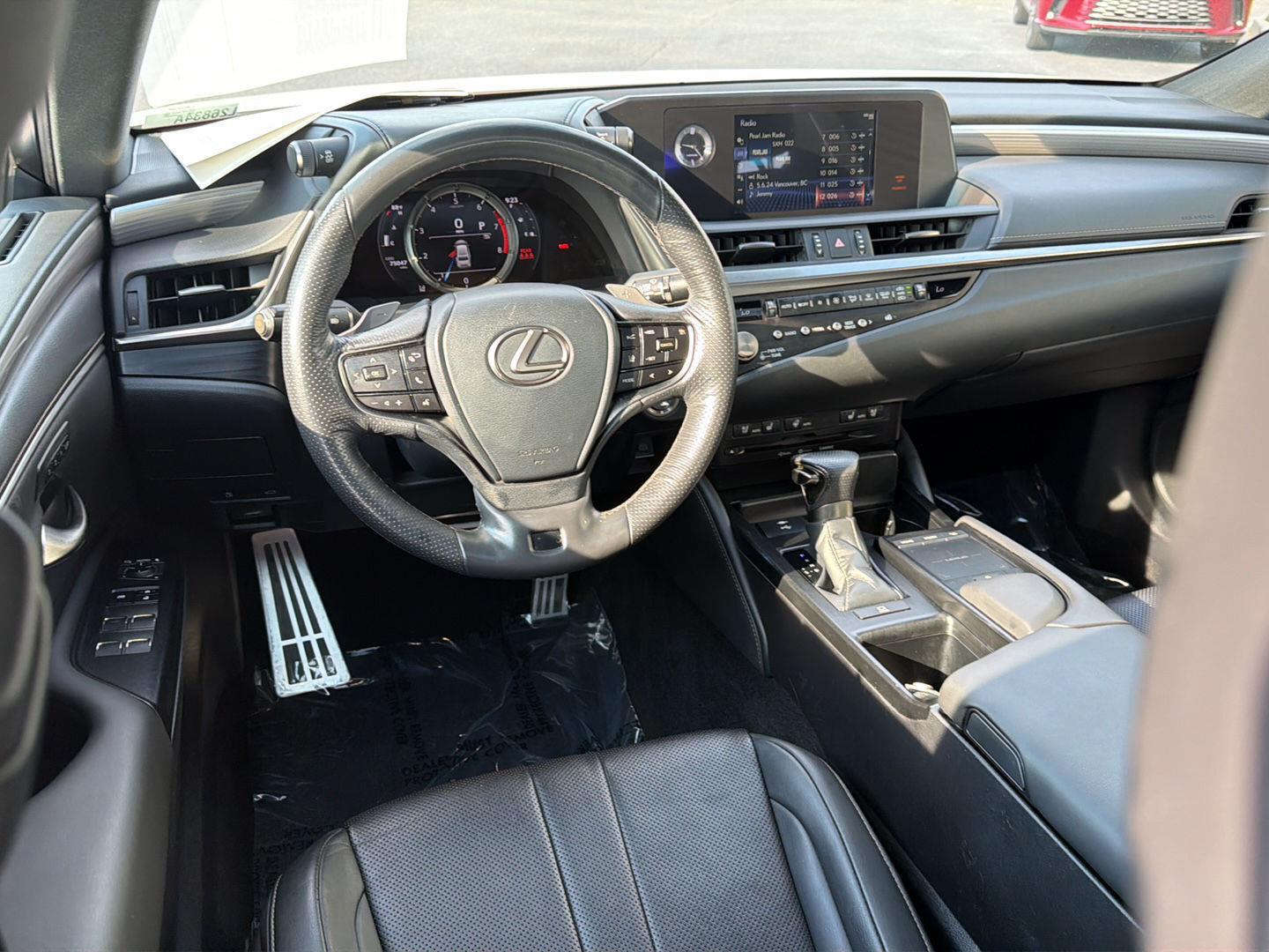 Used 2021 Lexus ES Sedan