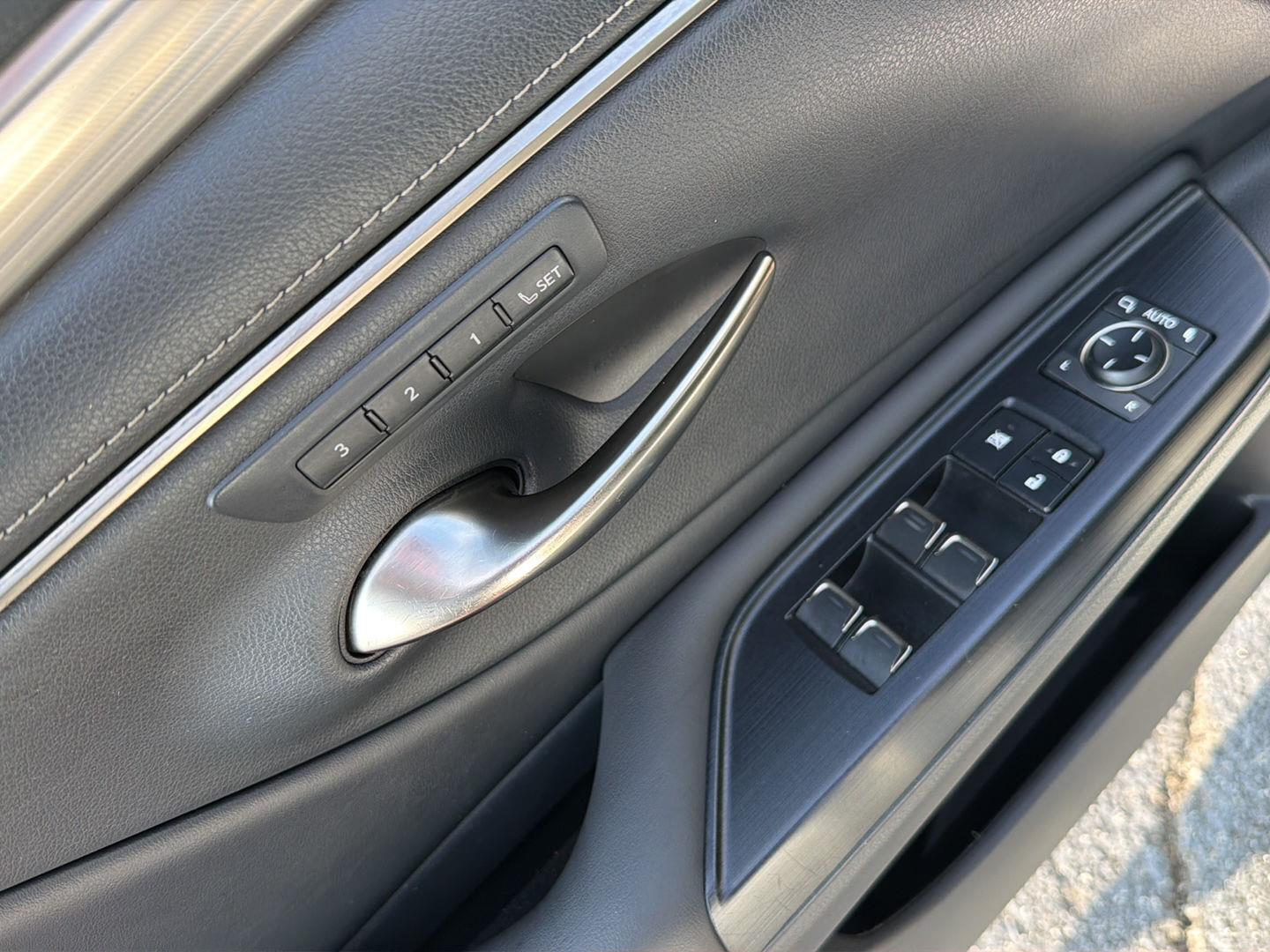 Used 2021 Lexus ES Sedan