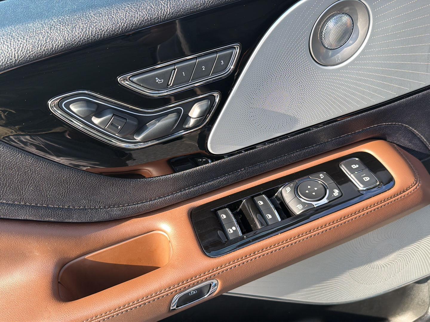 Used 2020 Lincoln Aviator SUV