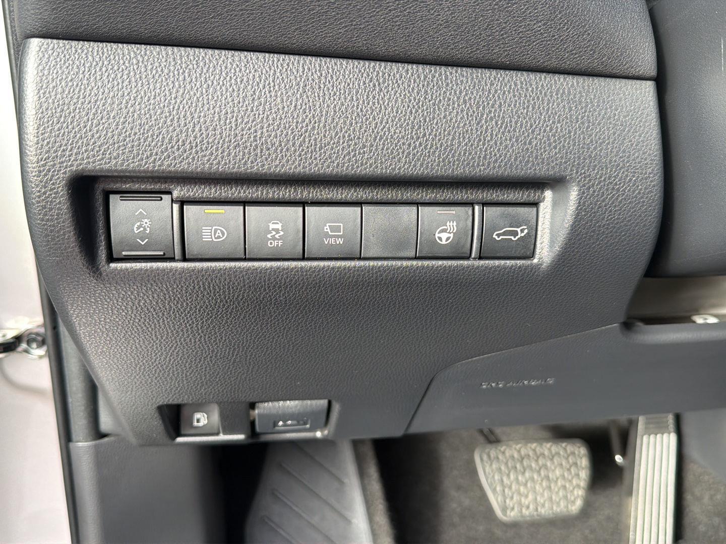 Used 2023 Toyota Venza SUV