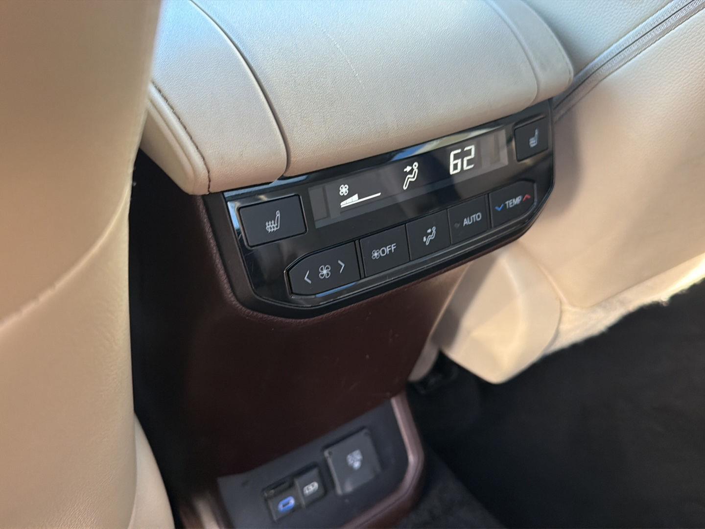 Used 2022 Toyota Highlander SUV
