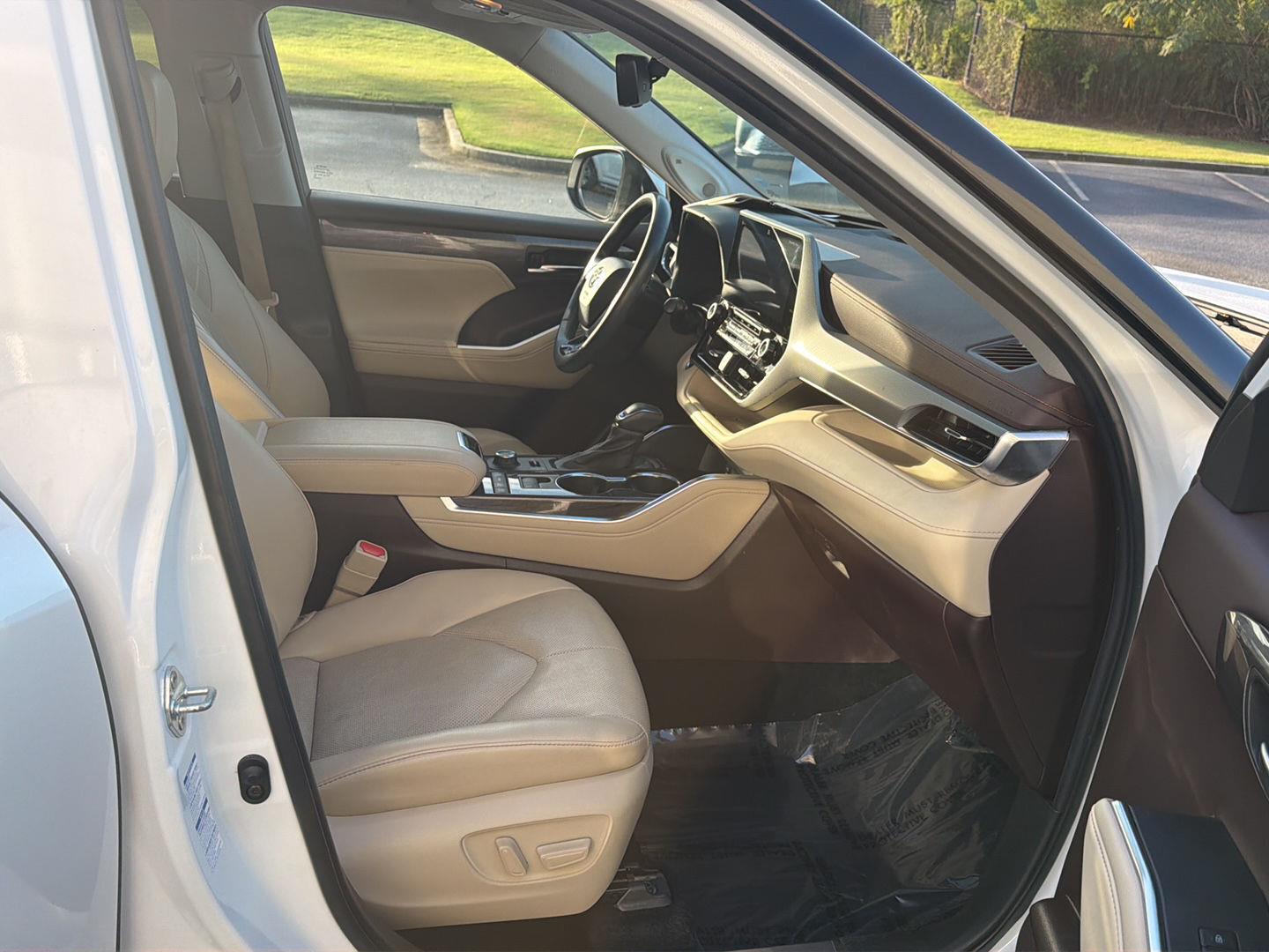 Used 2022 Toyota Highlander SUV